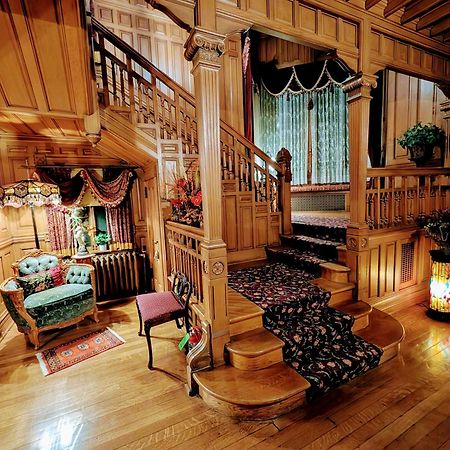 Alexander Mansion Bed & Breakfast Winona Esterno foto