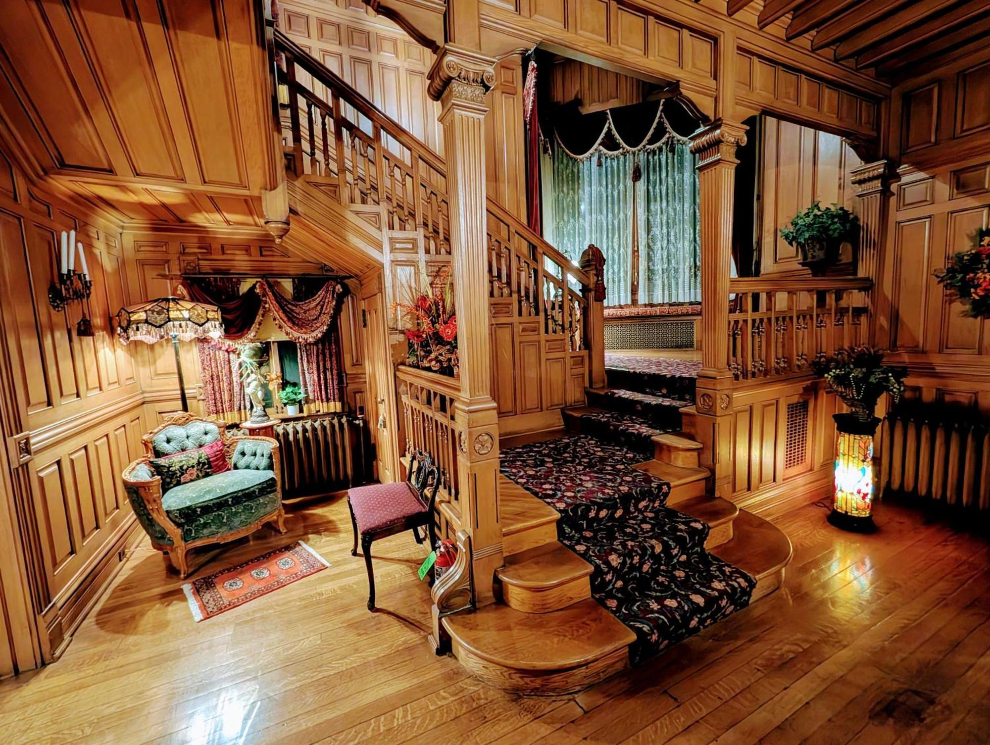 Alexander Mansion Bed & Breakfast Winona Esterno foto