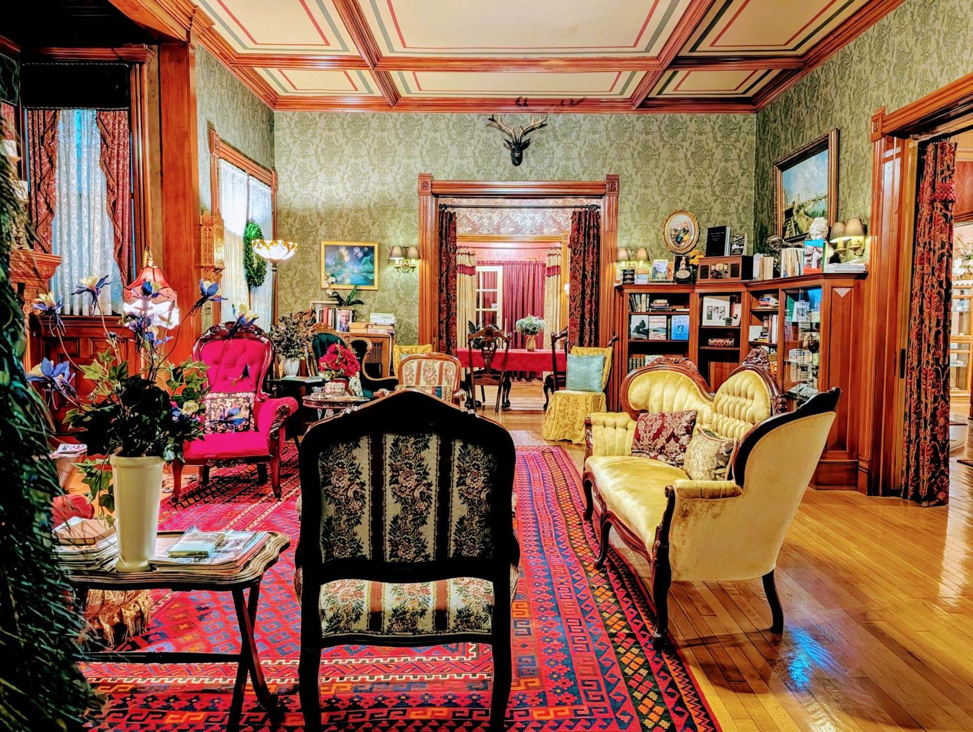 Alexander Mansion Bed & Breakfast Winona Esterno foto