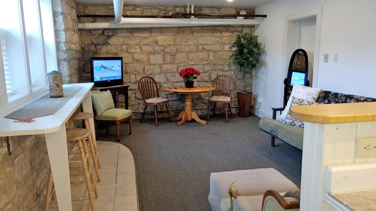 Alexander Mansion Bed & Breakfast Winona Esterno foto
