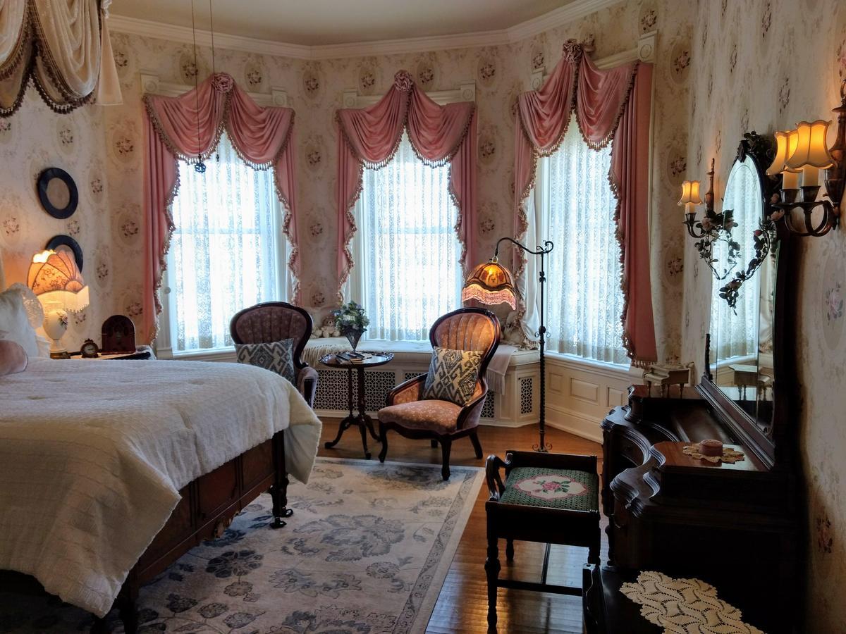 Alexander Mansion Bed & Breakfast Winona Esterno foto