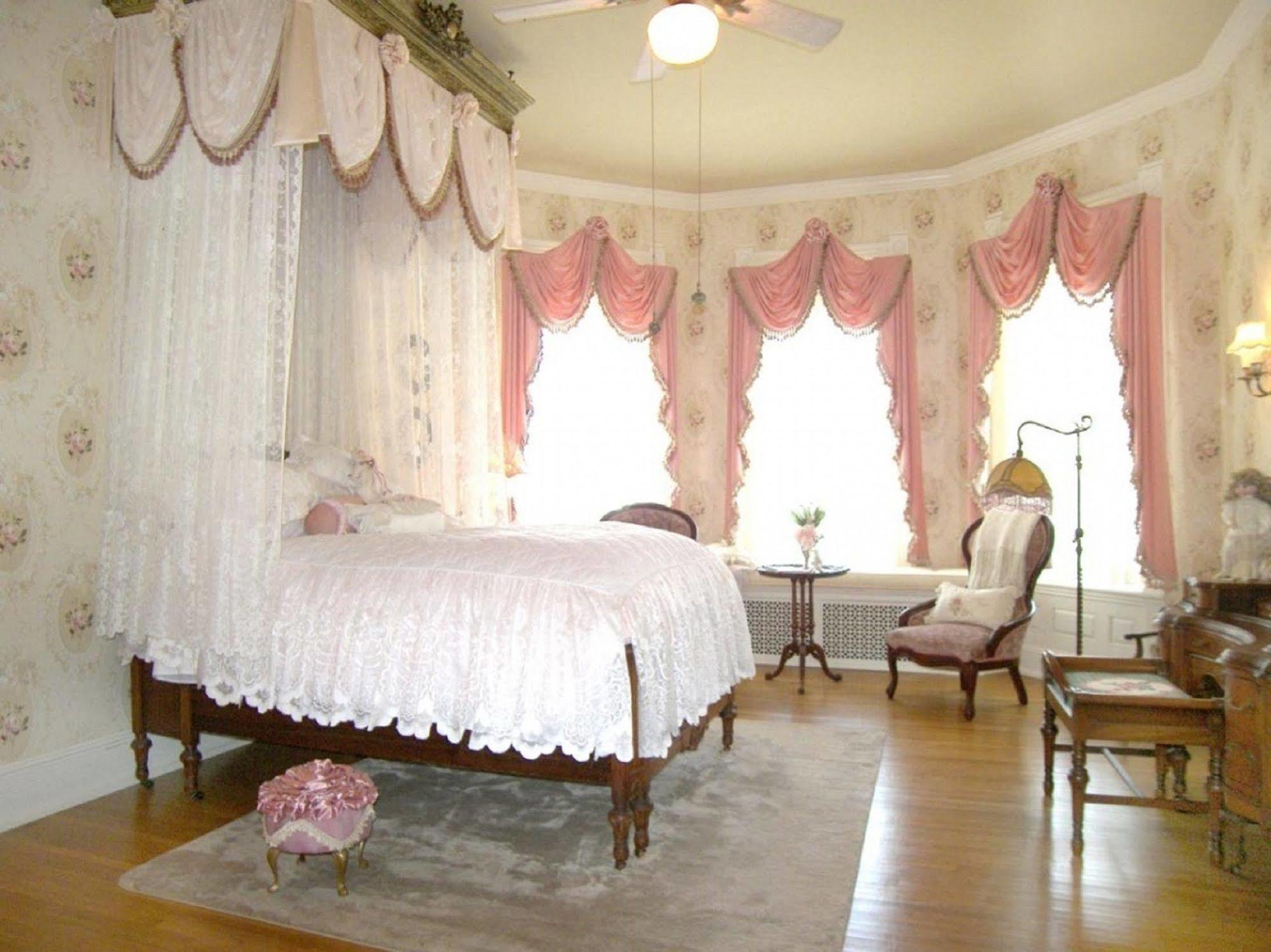 Alexander Mansion Bed & Breakfast Winona Esterno foto