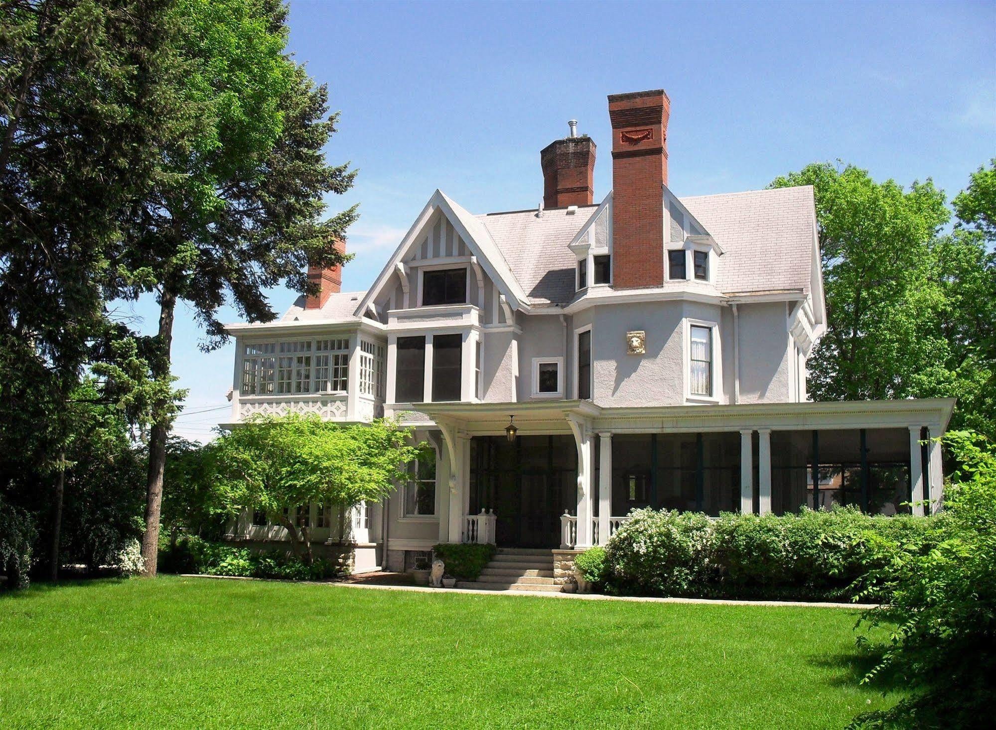 Alexander Mansion Bed & Breakfast Winona Esterno foto