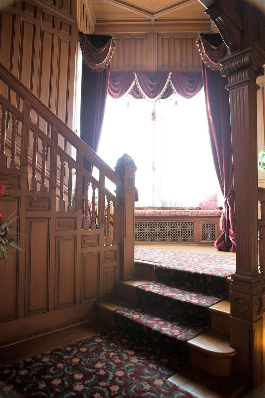 Alexander Mansion Bed & Breakfast Winona Esterno foto
